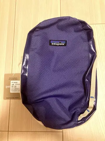 Patagonia 블랙홀 큐브 미디엄 6L 택 포함 새상품
