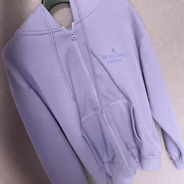 BTS 부산 후드티