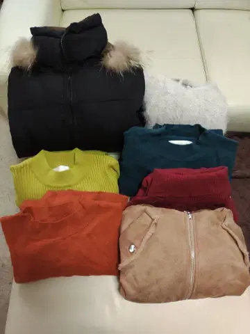 CECILE McBEE 여성용 의류 7점 묶음 판매