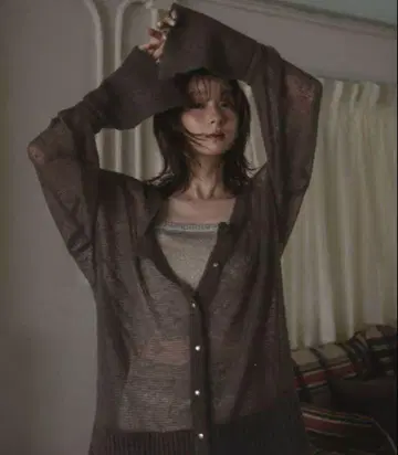 mideal 마이디얼 디자인 슬리브 시어 니트 가디건