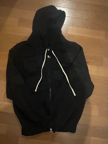 레어 단케셰인 후드 부착 후드티