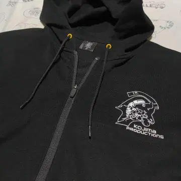 GU 코지마 프로덕션스 지퍼 후드티