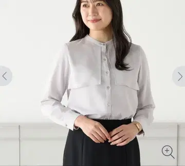 AOKI 케이프풍 디자인 블라우스
