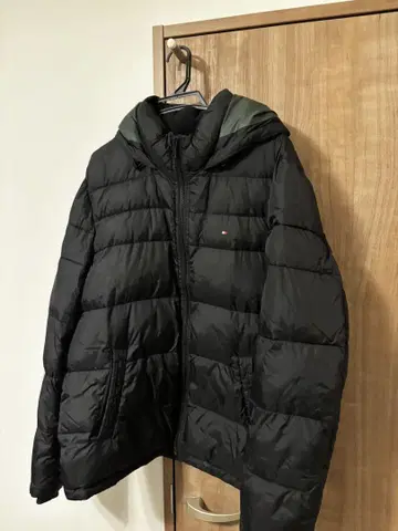 TOMMY HILFIGER 블랙 다운 자켓 L
