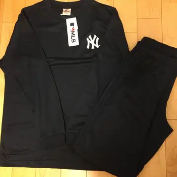 새상품 MLB 뉴욕 양키스 로고 상하의 룸웨어 파자마 M