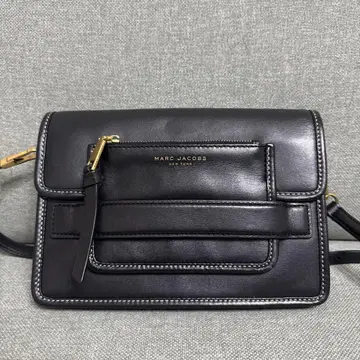 MARC JACOBS 블랙 가죽 숄더백