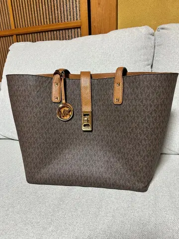 Michael Kors 브라운 토트백