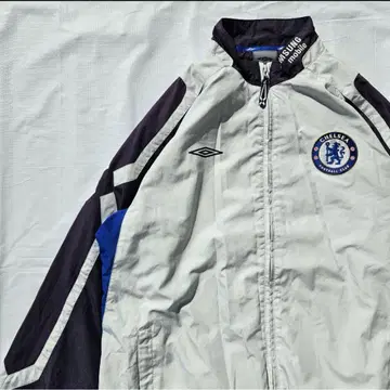 [ UMBRO 엄브로 x 첼시 ] 자켓 자수 패치 로고 데상트사