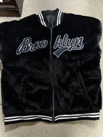 Brooklyn 보아 자켓 블랙