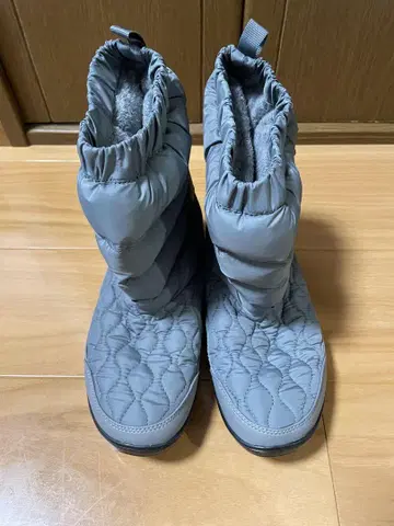 방수 퀼팅 숏부츠 그레이