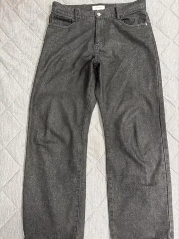 블랙 데님 스트레이트 팬츠
