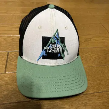 THE NORTH FACE 트래커 캡 화이트/그린/블랙