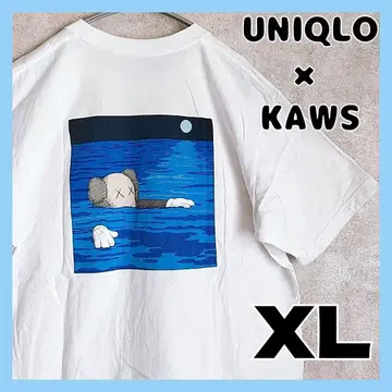 유니클로 KAWS 콜라보 반팔 T셔츠 화이트 XL 남성용
