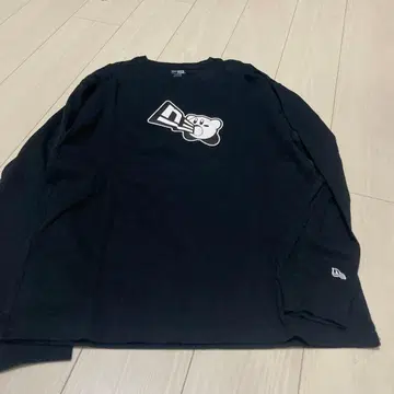 뉴에라 별의 커비 롱T 블랙 XL 사이즈