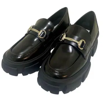 [ 새상품급 ] STEVE MADDEN 실버 비트 로퍼 통굽 블랙