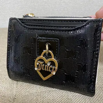 Juicy Couture 이단 접이식 지갑 블랙
