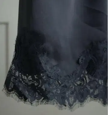 새틴 레이스 미니 스커트 moripon.