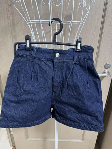 emiriawiz 데님 숏팬츠 S 사이즈