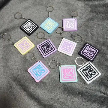 ONSTAGEKEYCHAIN(10RANDOM plus SOMETHING)