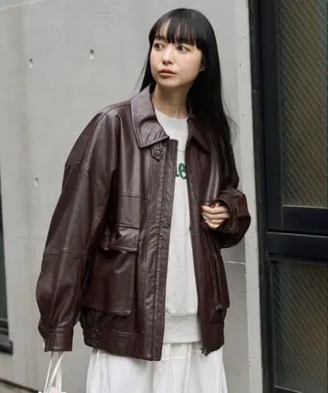 다크 브라운 오버 사이즈 가죽 자켓