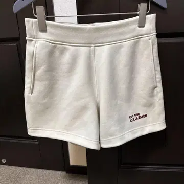 LULULEMON 숏팬츠 S
