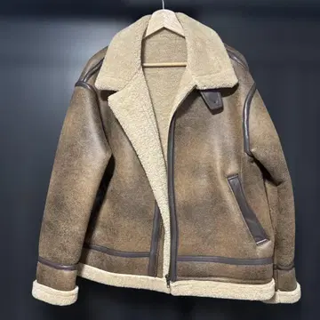 브라운 무스탕 자켓