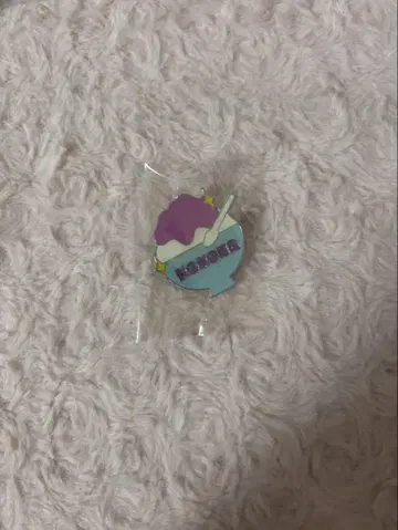 사사키 코코나 하이 썸머 핀 배지