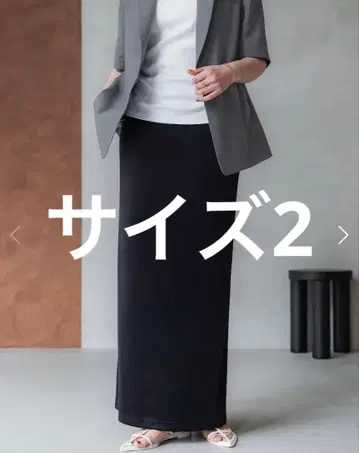 [완판템] crewre 스트레치 벨로아 스트레이트 스커트 블랙 사이즈 2