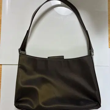 BODY DRESSING 다크 브라운 나일론 숄더백