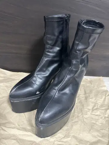 GYDA 부츠