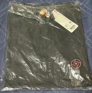 주술회전 유니클로 콜라보 T셔츠