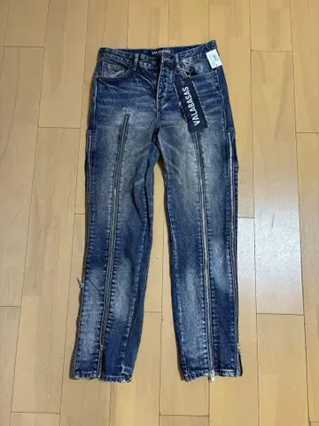 장미 바사스 valabasas 플레어 데님 새상품