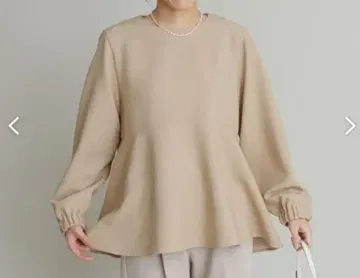 URBAN RESEARCH DOORS 페플럼 블라우스 베이지