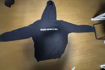 thisisneverthat 블랙 후드 부착 후드티