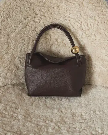 Anuke Volume Ball Bag