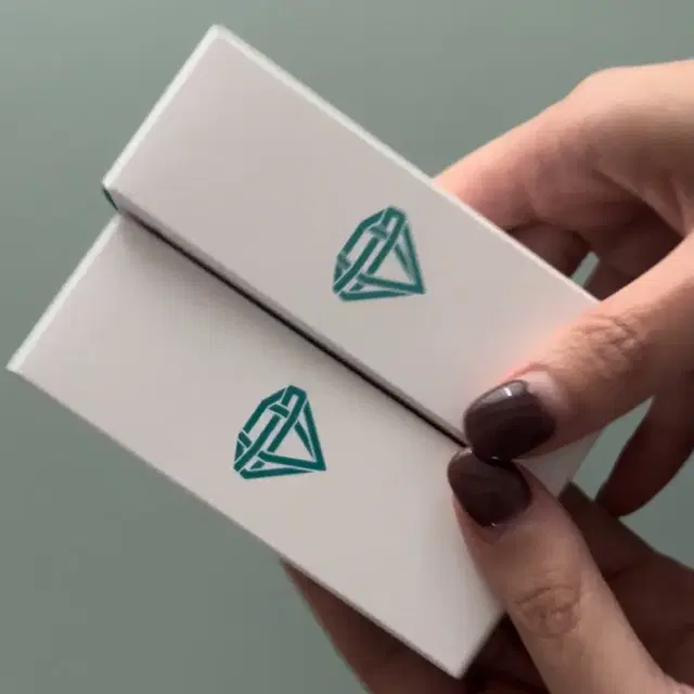 샤이니 립밤 미개봉 양도 \ 샤팅밤 \ 응원봉립밤