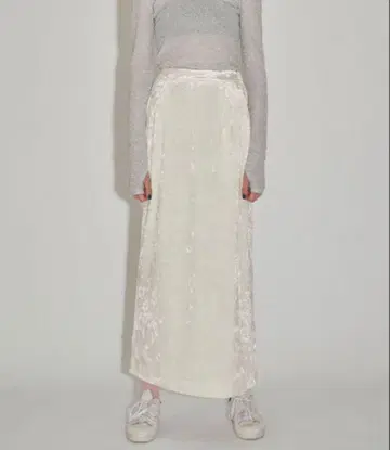 yae 크러쉬 벨로아 스커트