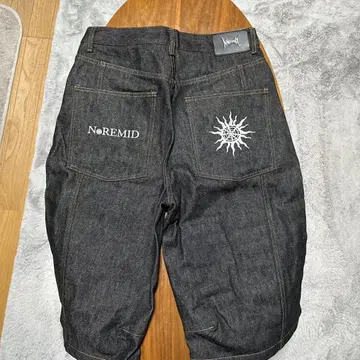 NoREMID 다크 데님 숏팬츠 조츠