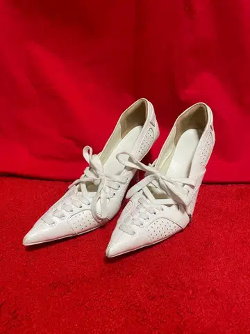 yellow 화이트 레이스업 하이힐