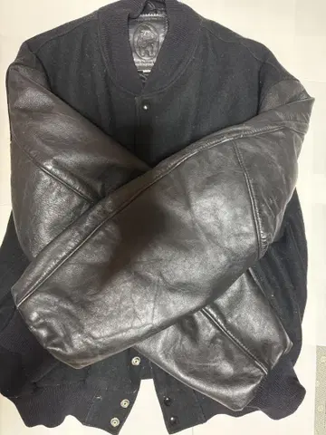 익스트림 로고 바시티 자켓 블랙