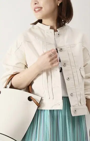 Spick and Span 데님 자켓 아이보리 36