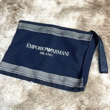 컨디션 최상 엠포리오 아르마니 클러치백 A4 노트 PC 수납 가능