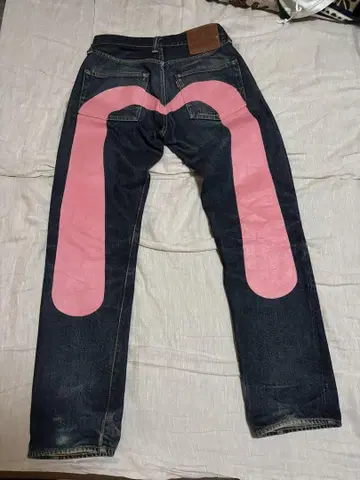 EVISU lot.2000 no1 핑크 다이코쿠 카모메