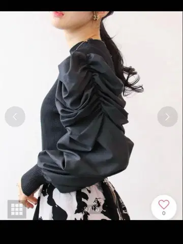 택 포함 새상품 볼륨 개더 퍼프 슬리브 티셔츠