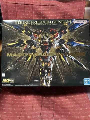 1/100 MGEX ZGMF-X20A 스트라이크 프리덤 건담
