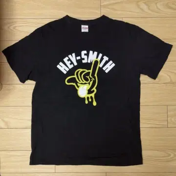 HEY-SMITH 헤이스미 로고T셔츠