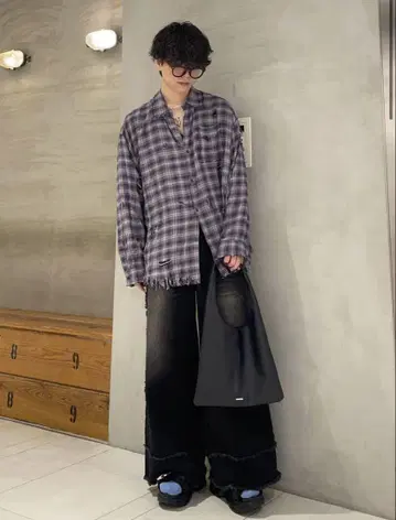 HARE BIG 데미지 체크 셔츠