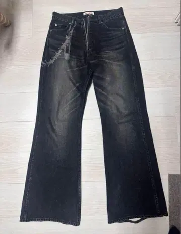MASU 23aw 부츠컷 데님 체인