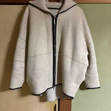 RESLEY 후드 부착 리버서블 자켓
