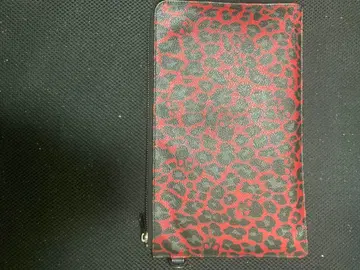 레오파드 무늬 클러치백